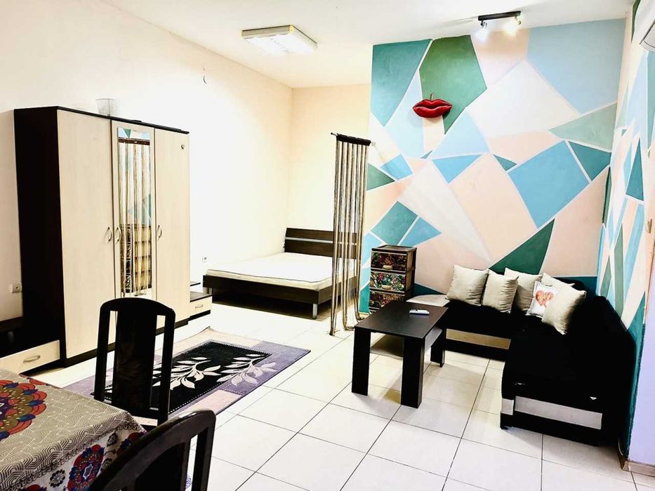 Дава се под наем Едностаен апартамент в Пловдив, Въстанически - 43 кв.м за 200 € - Снимка #1