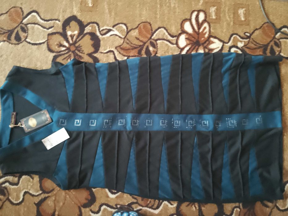 НОВИ Рокли за ЕЛЕГАНТНИ ДАМИ. Размери Л/ХЛ нови с етикета