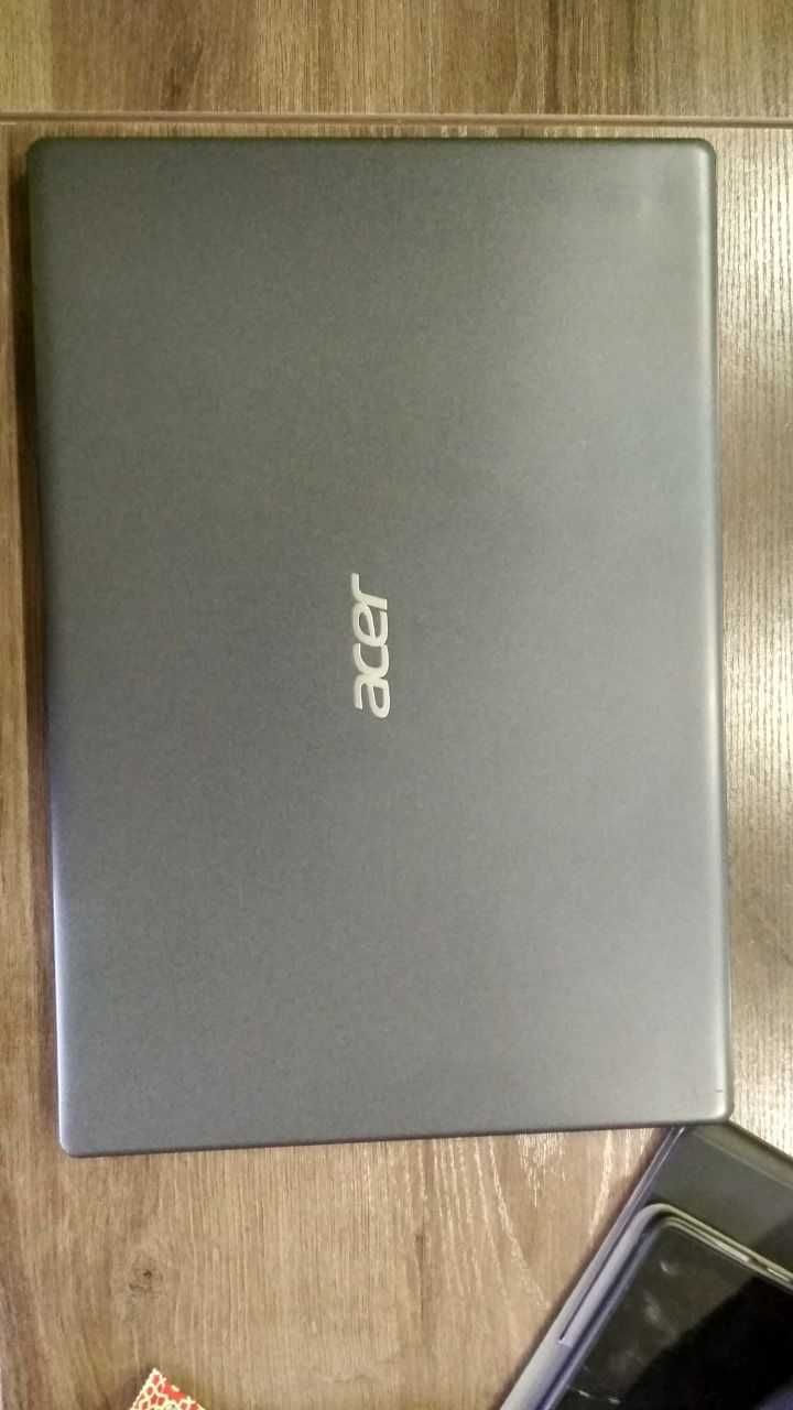 ноутбук Acer Aspire 3