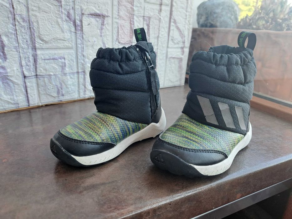 детски ботуши,зимни обувки,боти,апрески,Adidas номер23,5 за момче,адид