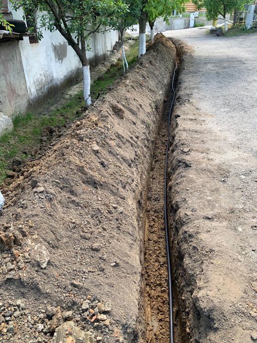 Lucrari Miniexcavator 2 T - 3.5 T Excavari Sapaturi Demolari Transport