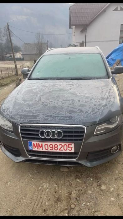 Audi A4 b8 masina nu necesita investiti. Nerulat in Ro