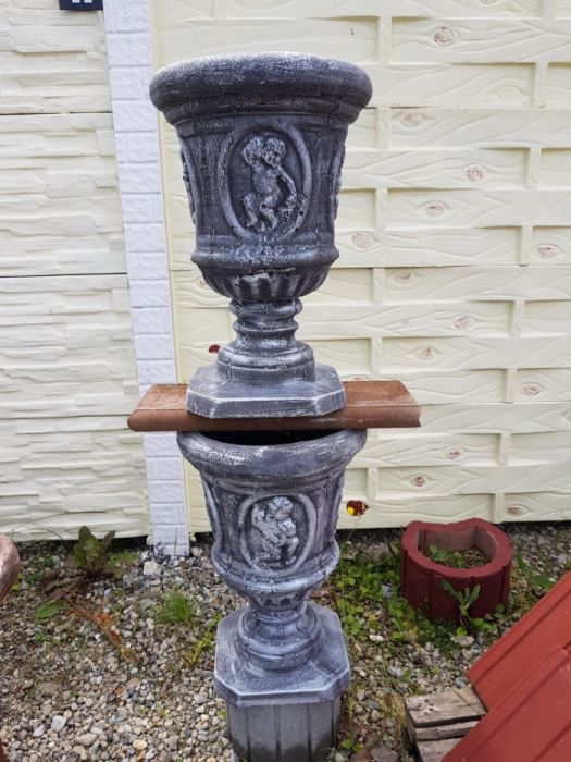 Ghivece din beton,jardiniera beton,ornament gradinadin beton,statueta