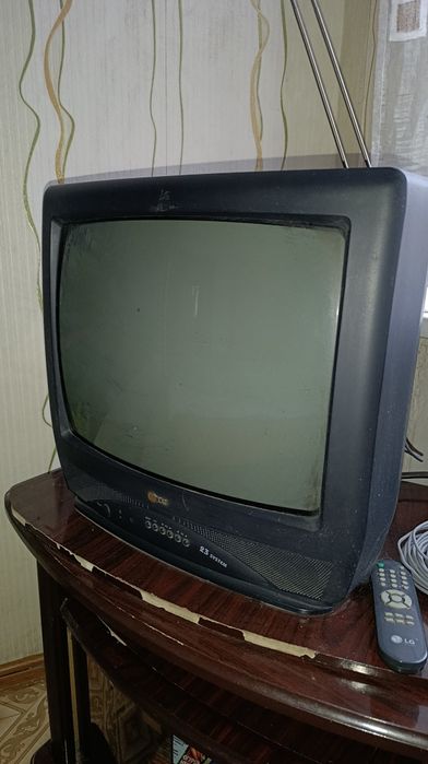 Продам телевизор