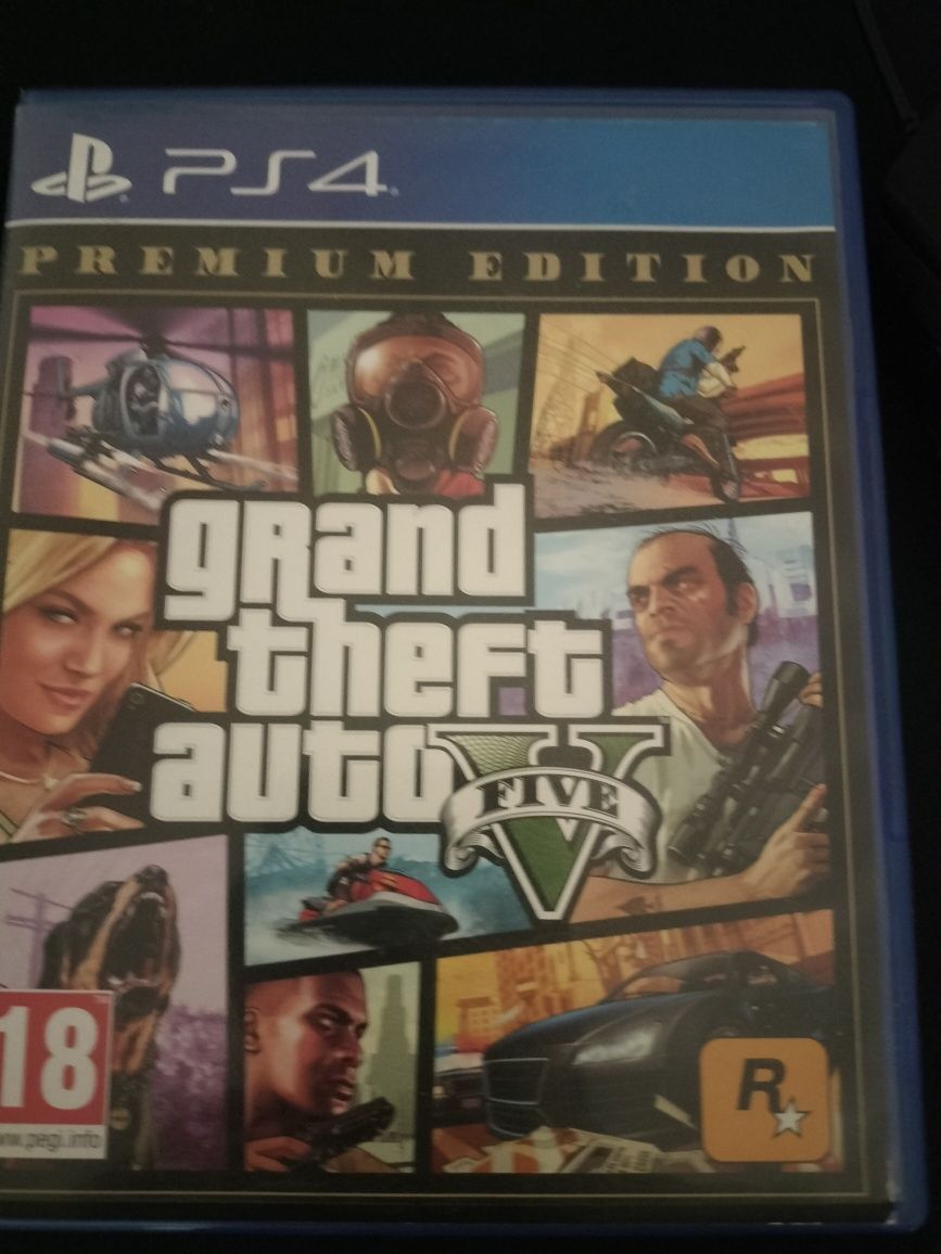 Vând GTA 5 ps4 nou