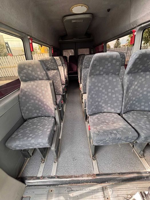 Microbuz Mercedes -Benz Sprinter 316 2.7CDi, an 2006, AC, 19+1 locuri