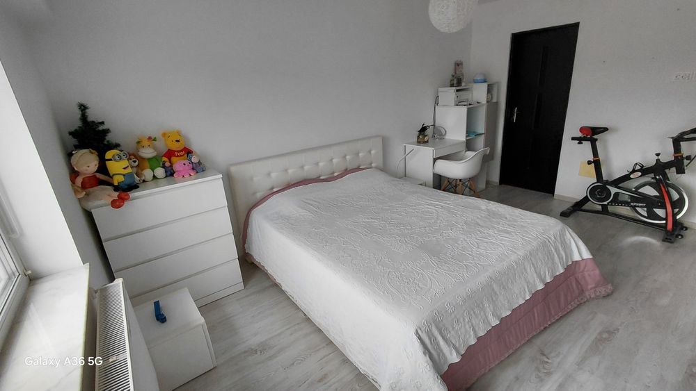 Apartament de închiriat zona Bistrița Lac