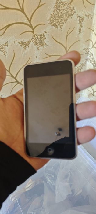 Apple iPod 32гигабайт