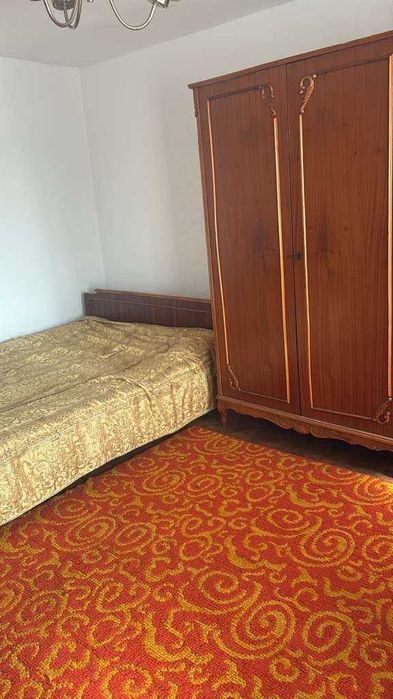 Casă de închiriat – 4 dormitoare, comuna Mătăsaru (Dâmbovița)
