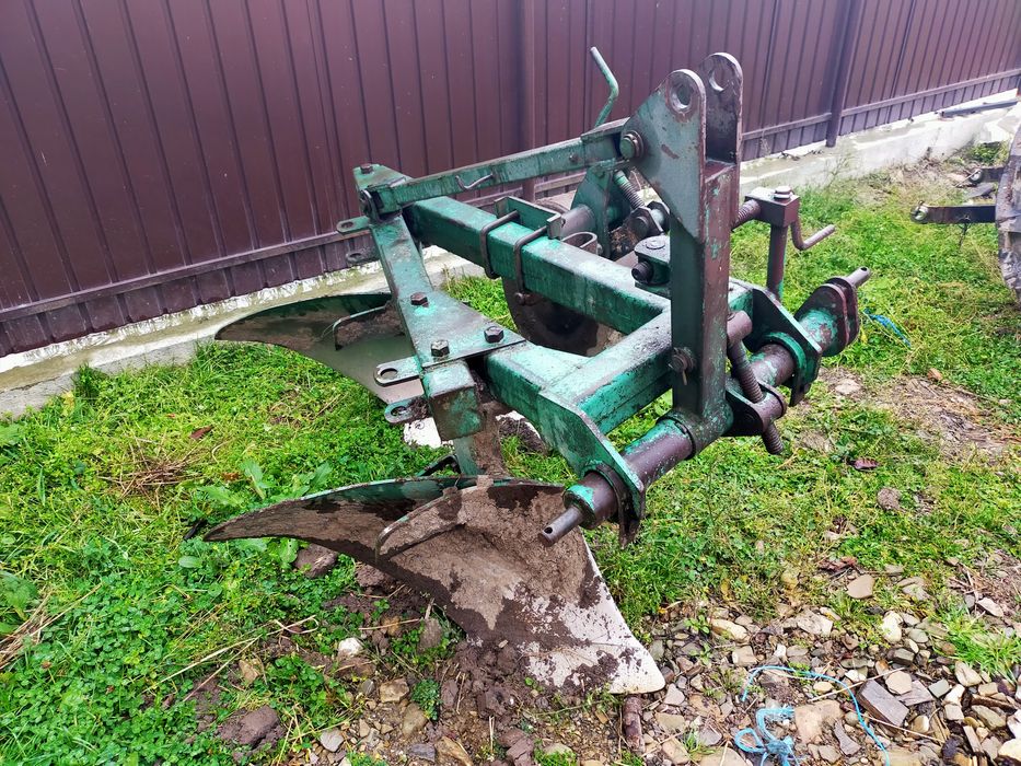 Vind plug tractor  2 brazde