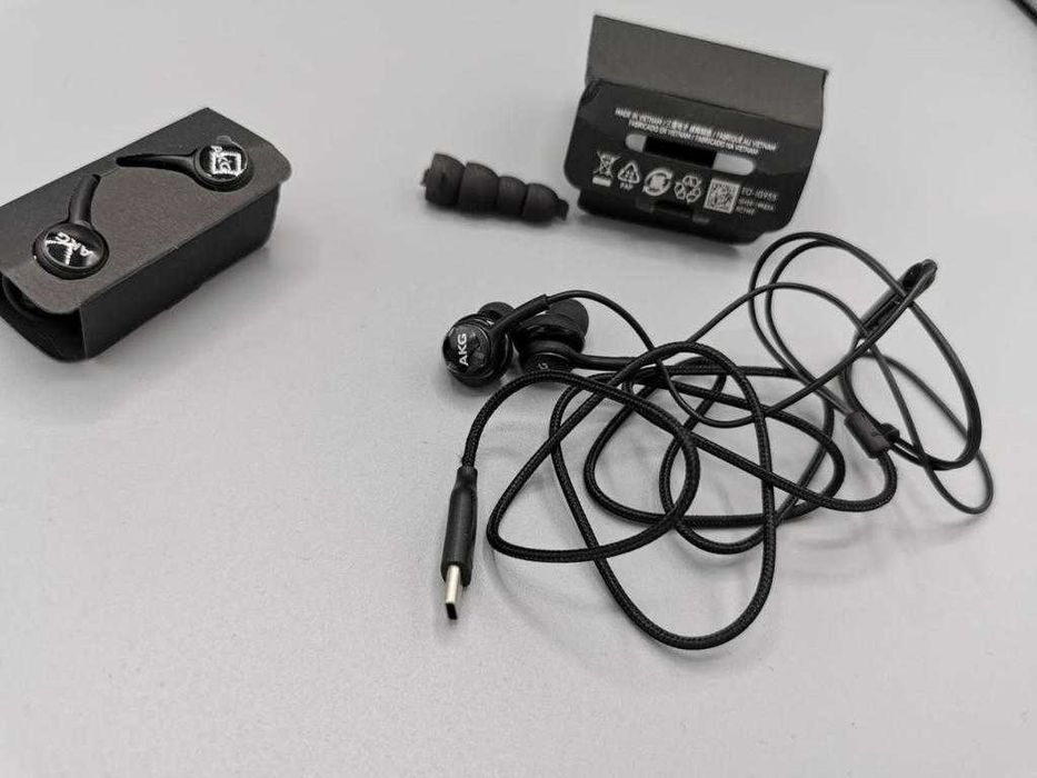 Casti Samsung AKG cu mufa Tip C sau mufa Jack 3.5mm