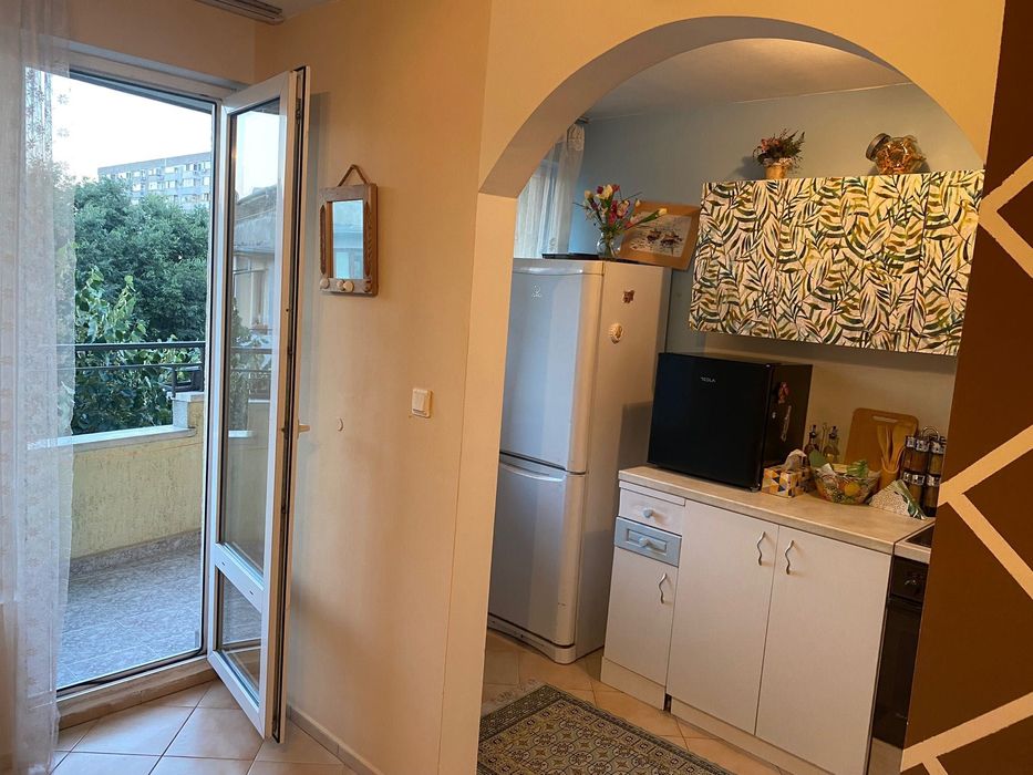 Дава се под наем Двустаен апартамент в Варна, Окръжна болница - 50 кв.м за 408 € - Снимка #5