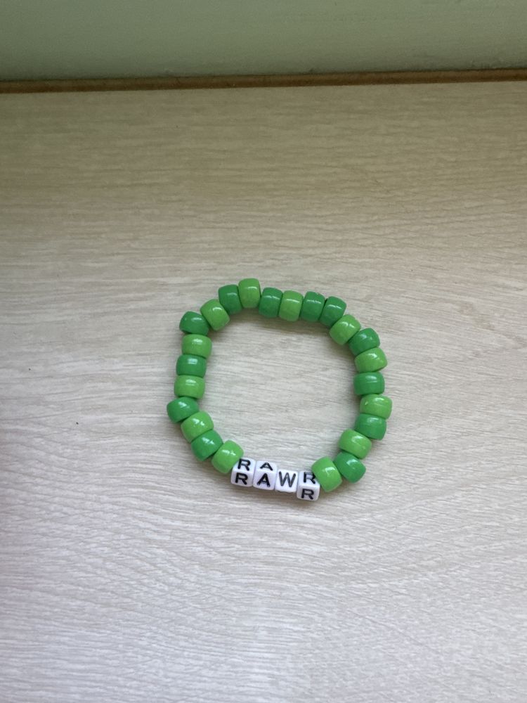 Bratara kandi facuta handmade verde