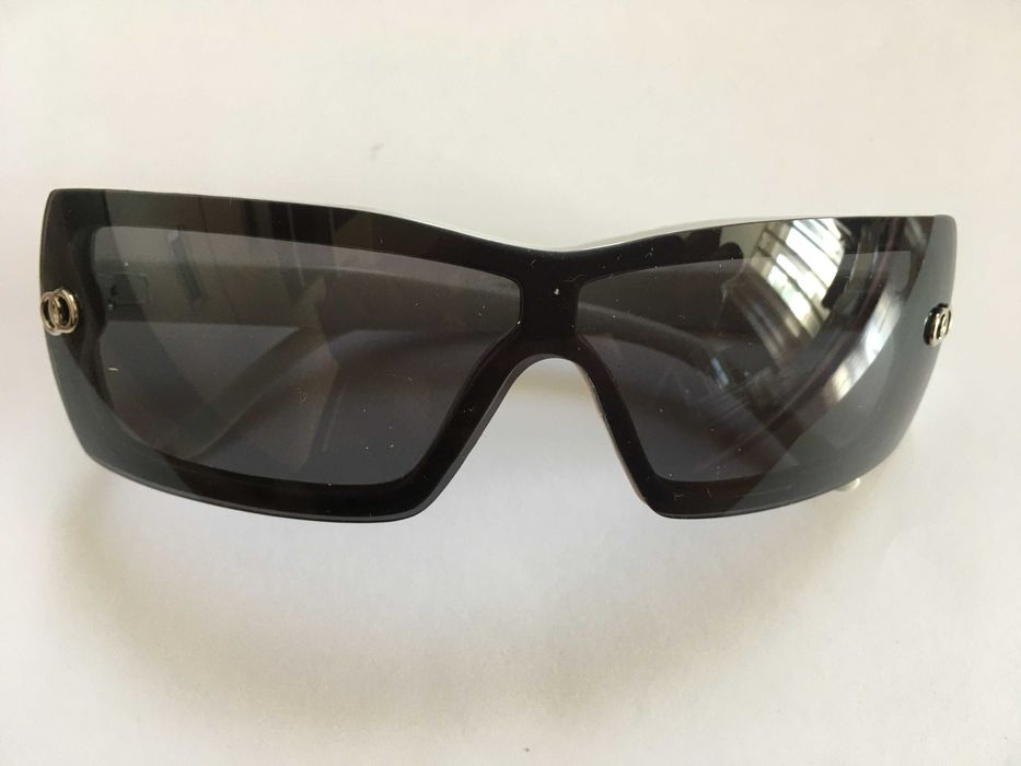 Солнцезащитные детские очки