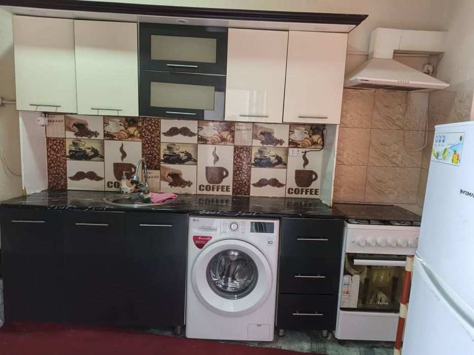 Яхши нархда ховли сотилади