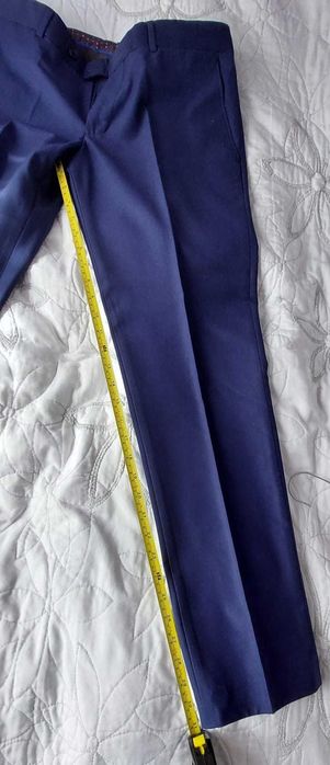 Pantaloni de stofa