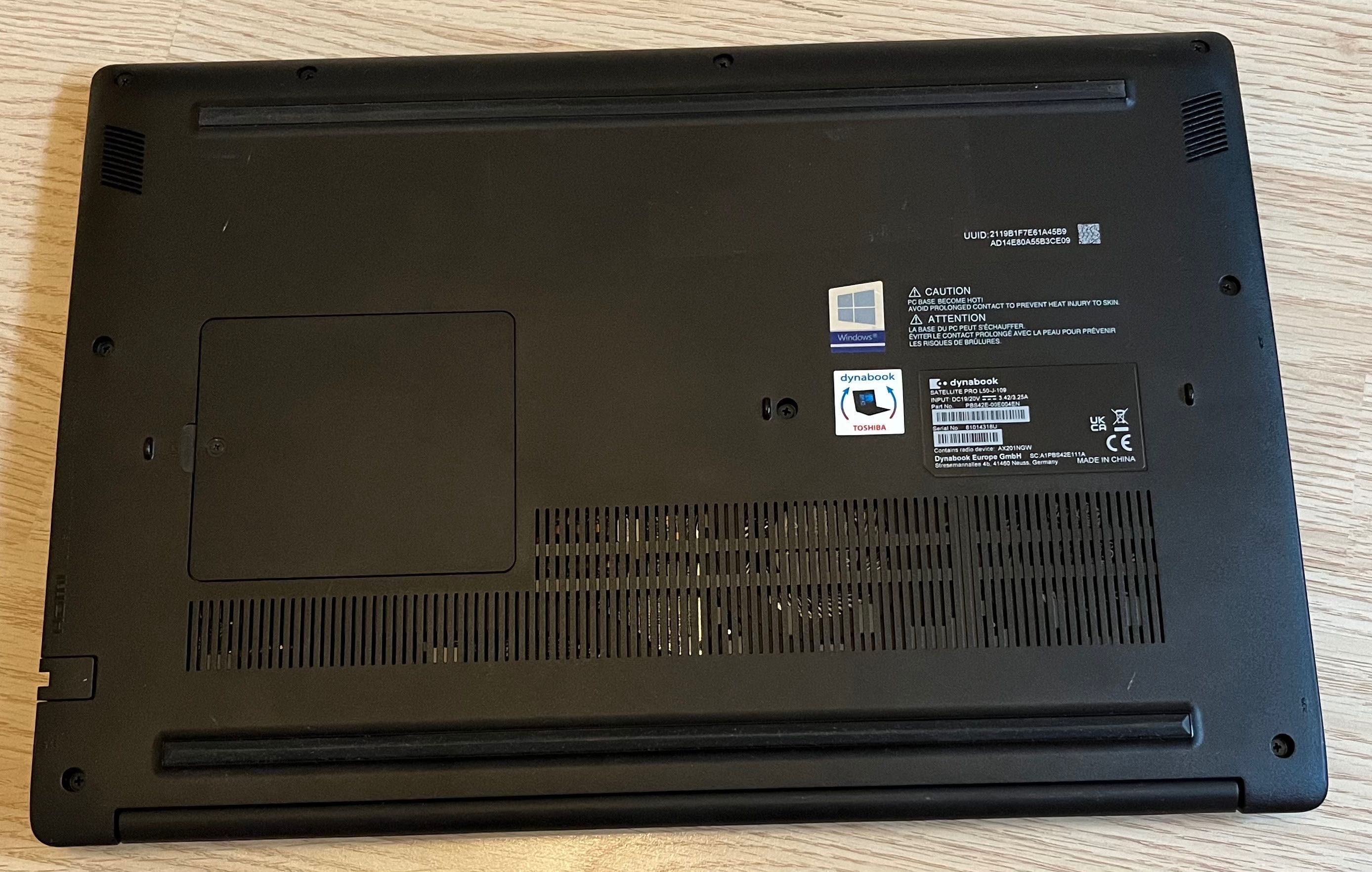 Dynabook Toshiba i5-1135g7 15.6” FHD ips L50-j-109