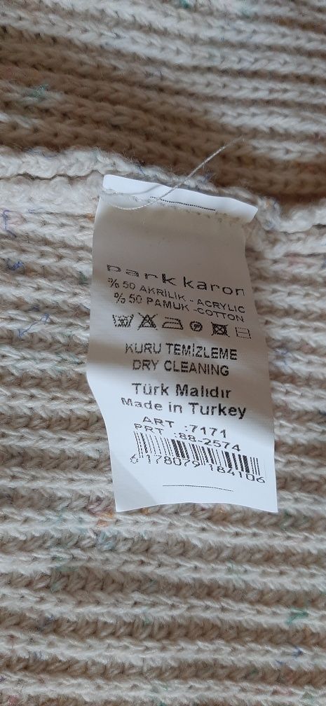 Cardigan  marimea 40/42, nou fara eticheta