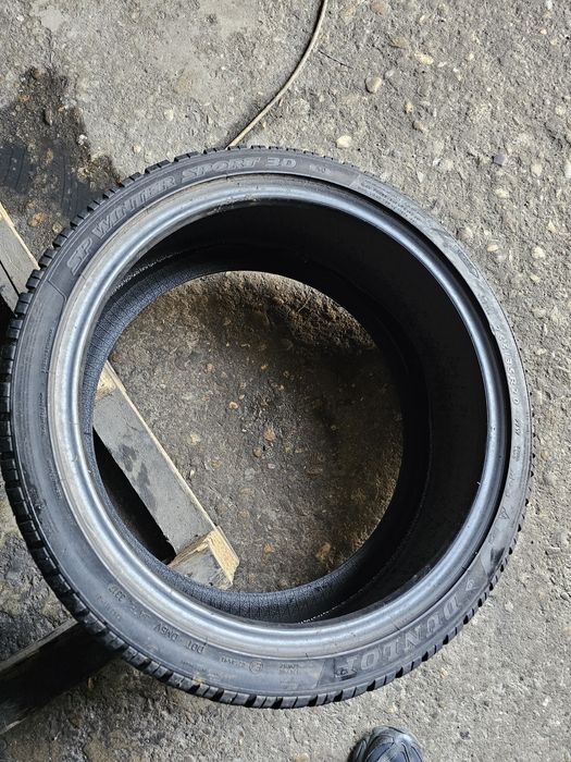 4 anvelope iarna 255 35 20 Dunlop