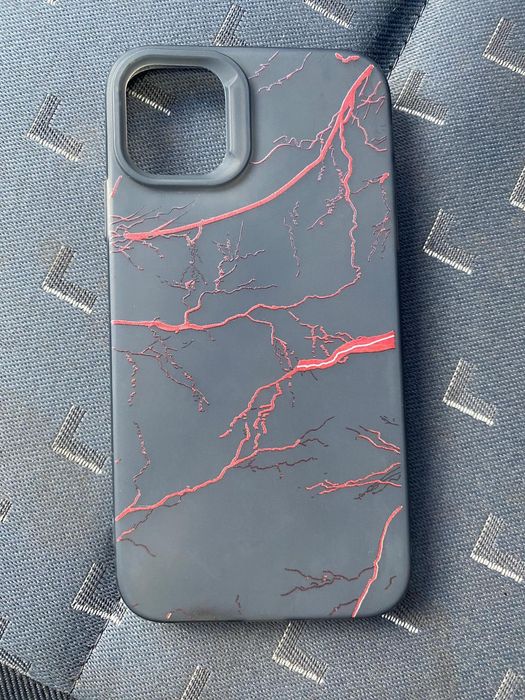 Vând huse telefon iphone 11