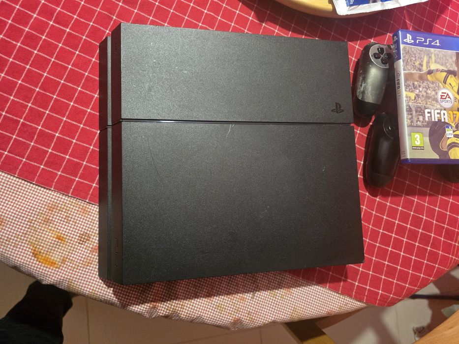 Sony Playstation 4  PS4