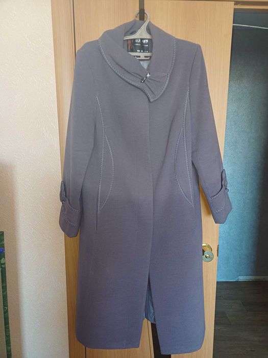 Продам пальто б/у