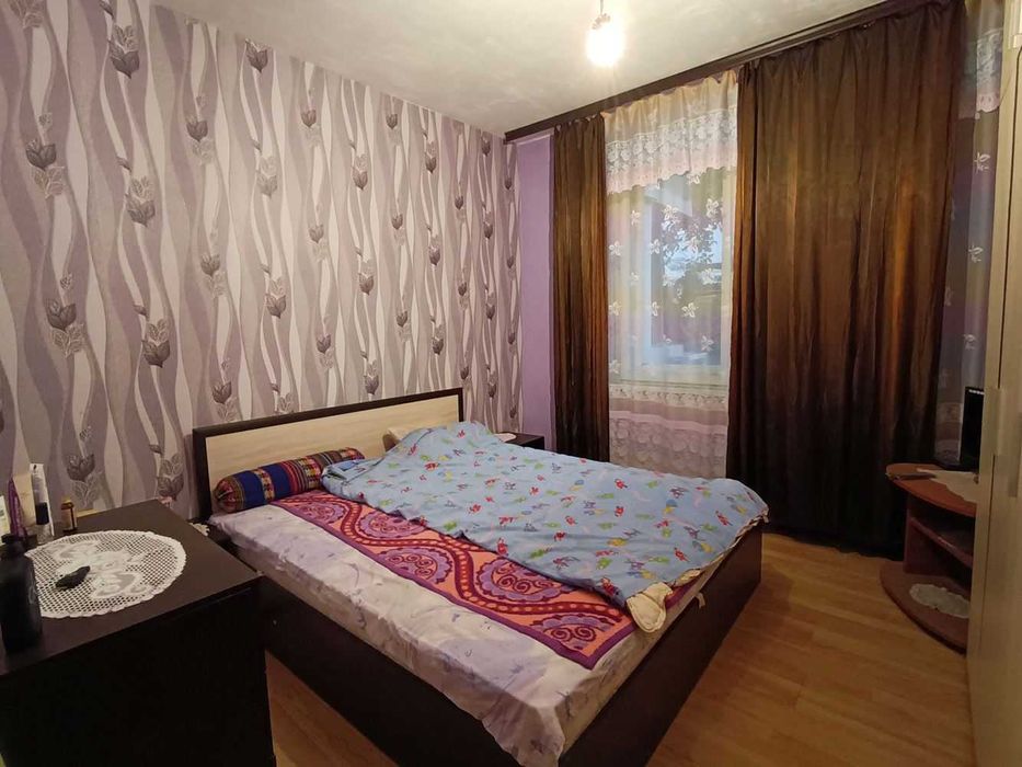 Тристаен апартамент в кв. Бузлуджа