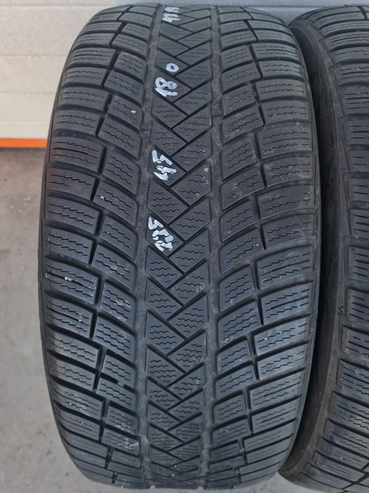 Зимни гуми 2 броя VREDESTEIN WintracPro 225 45 R18 дот 4319