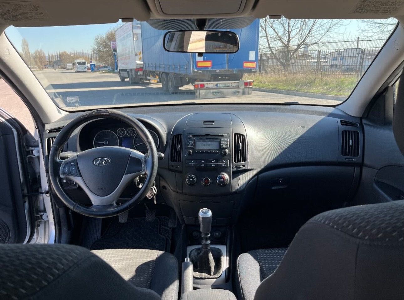 Продавам Hyundai i30