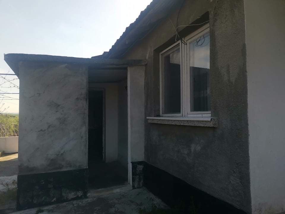 Продава се Къща в с. Дебелт, Област Бургас - 855 кв.м за 41 €/кв.м - Снимка #4