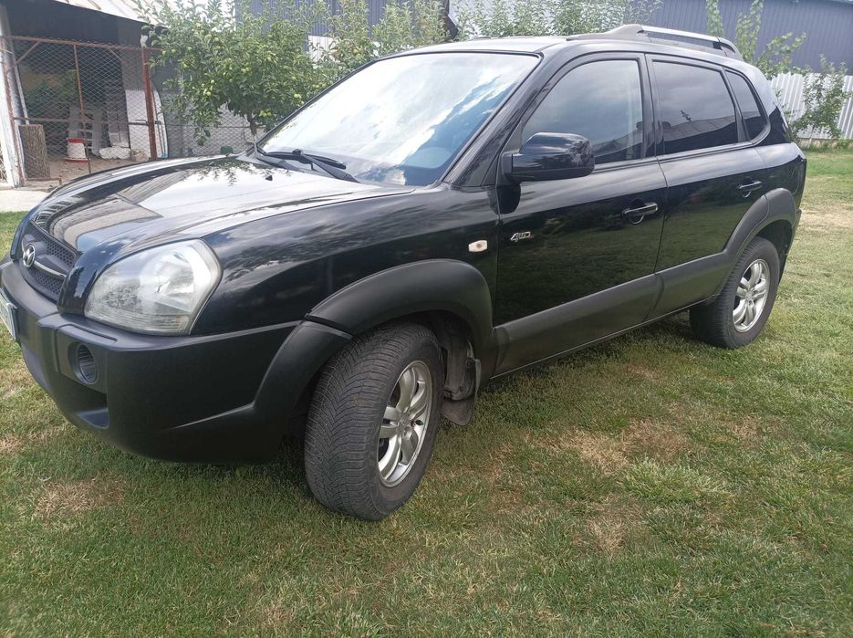 HYUNDAI Tucson 4WD 2007 2.0CRDi 140 CP E4 6 trepte 4x4 Clima Piele