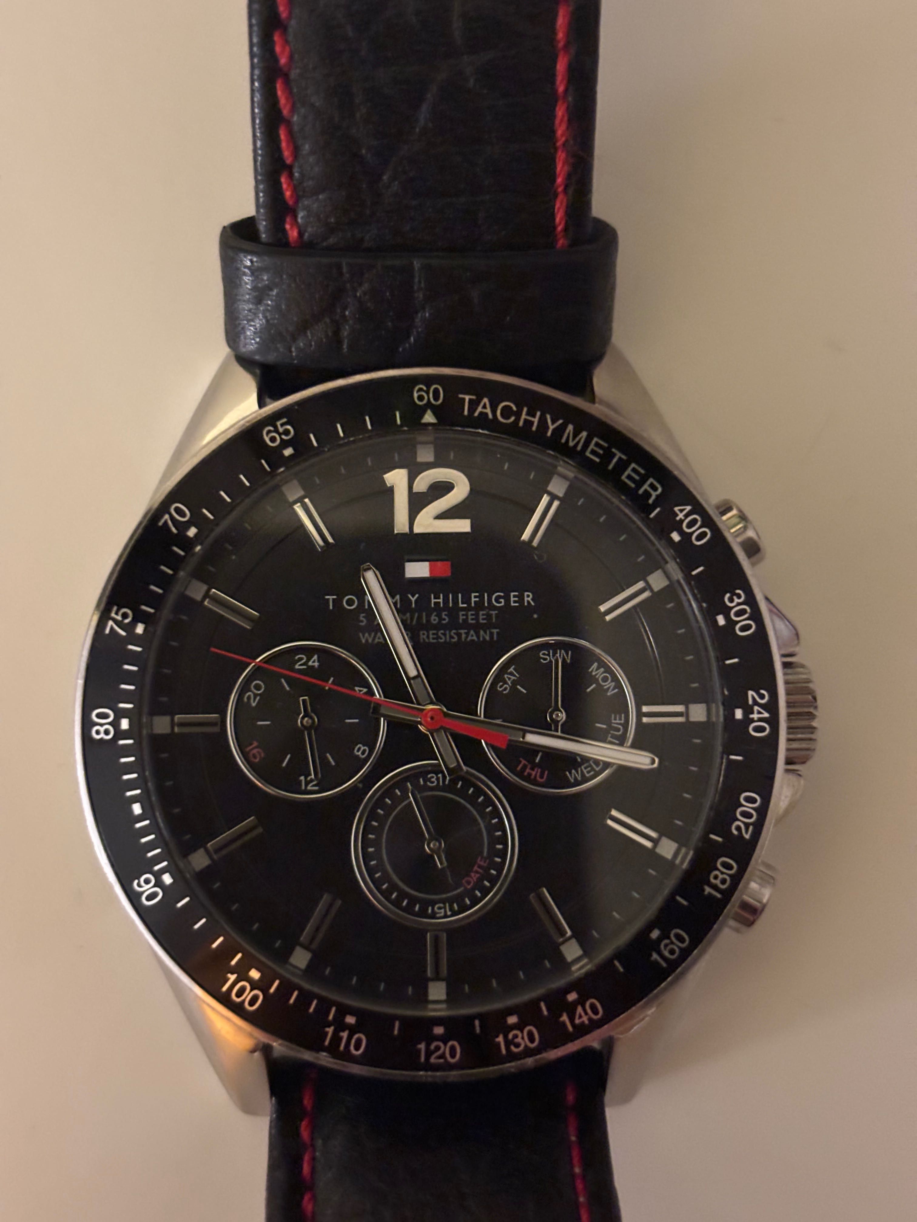 часовник Tommy Hilfiger