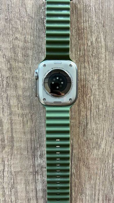 Наручные часы aple wach