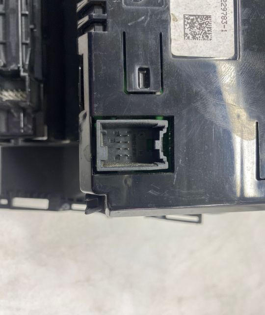 Display bord 22858076 Opel Astra J  [din 2009 pana  2012] seria