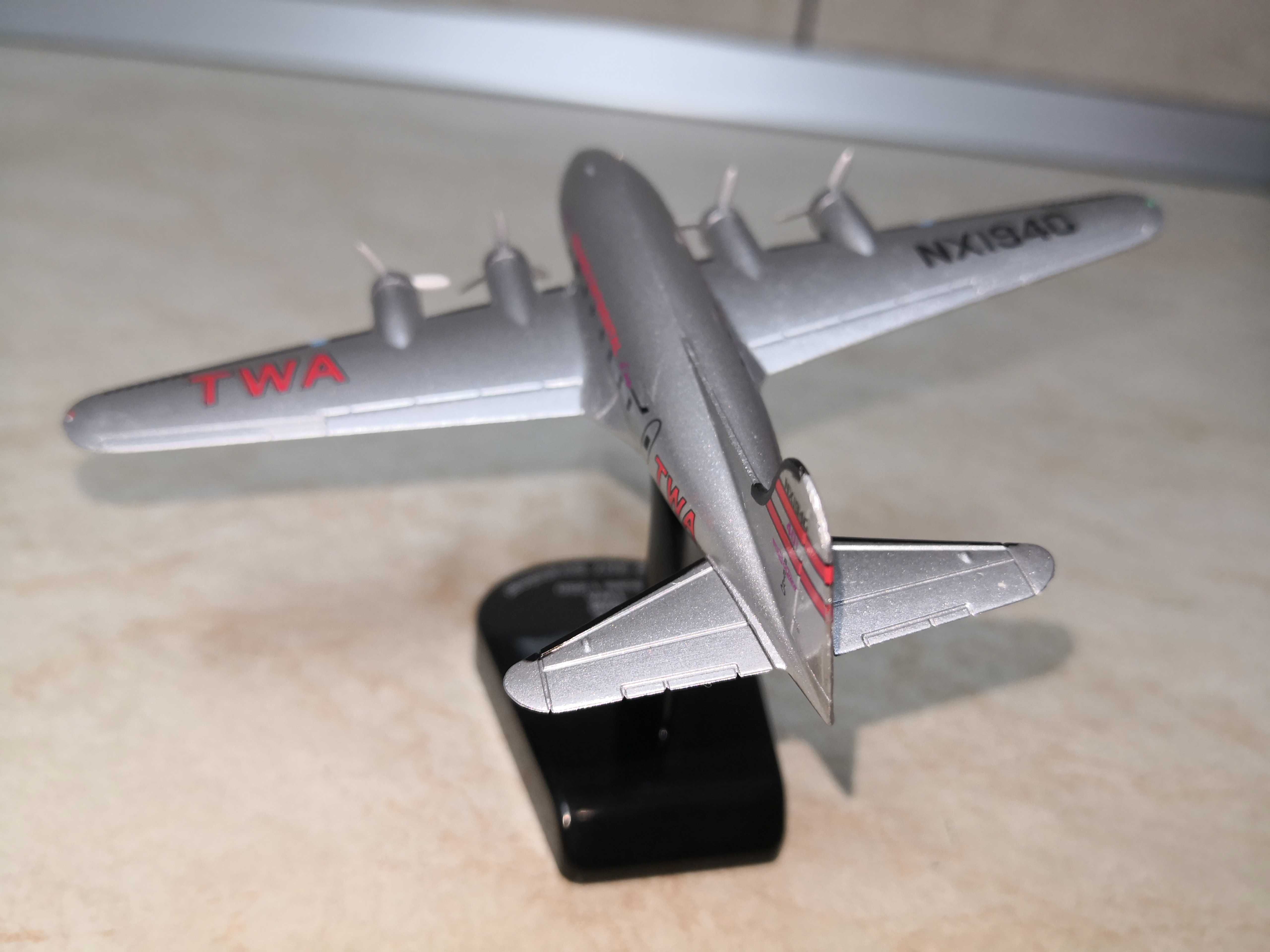 Macheta avion Boeing 307 Stratoliner 1938, scara 1:250, Del Prado