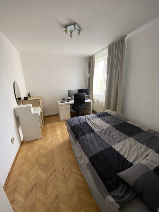 Proprietar vand apartament la 10 min mers pe jos Iulius Town