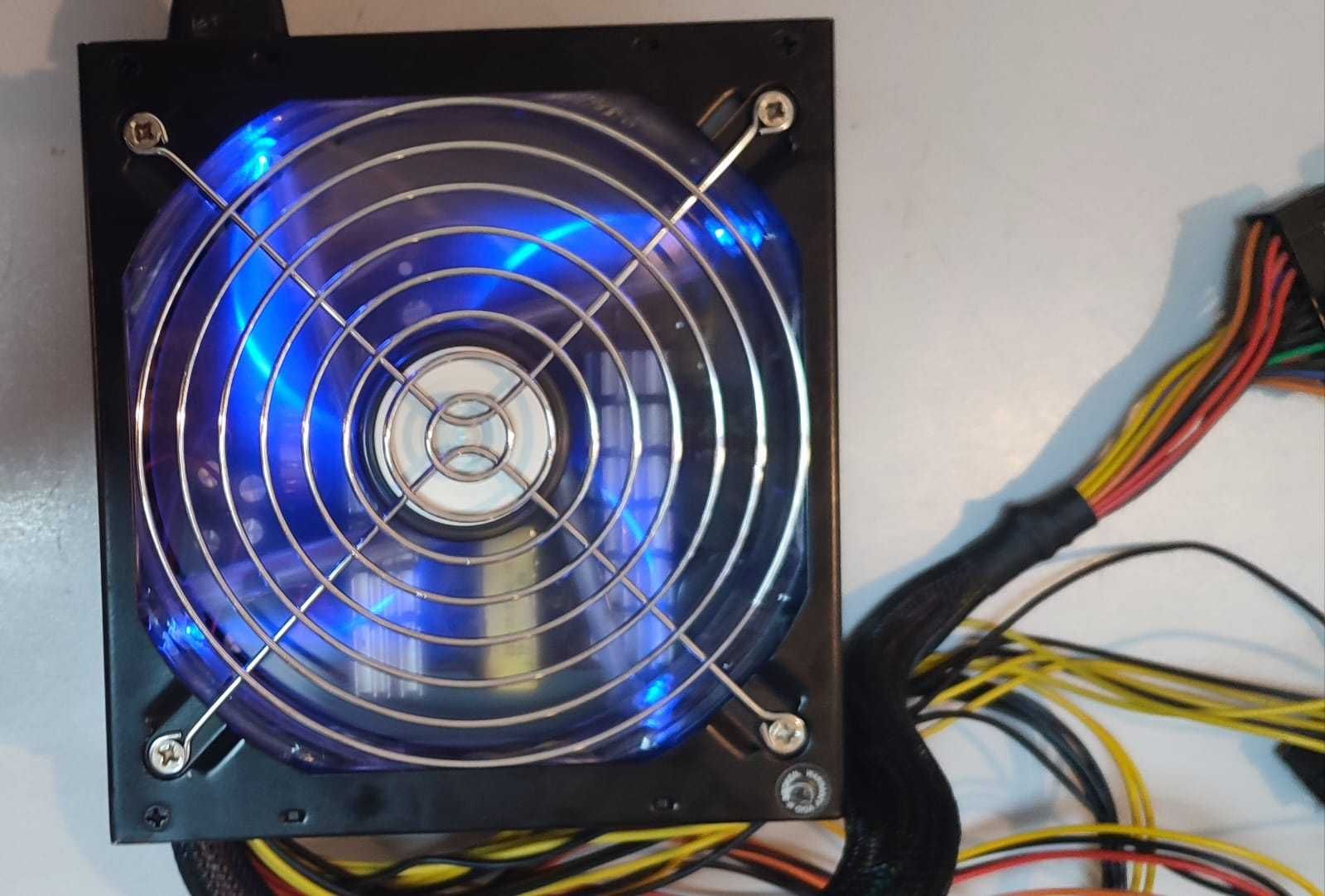 Блок питания  Jump ATX-cervfer 3K 600P4  на 500W