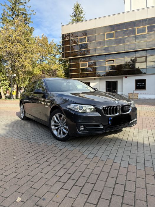 BMW seria 5 520D X-drive Luxury Line