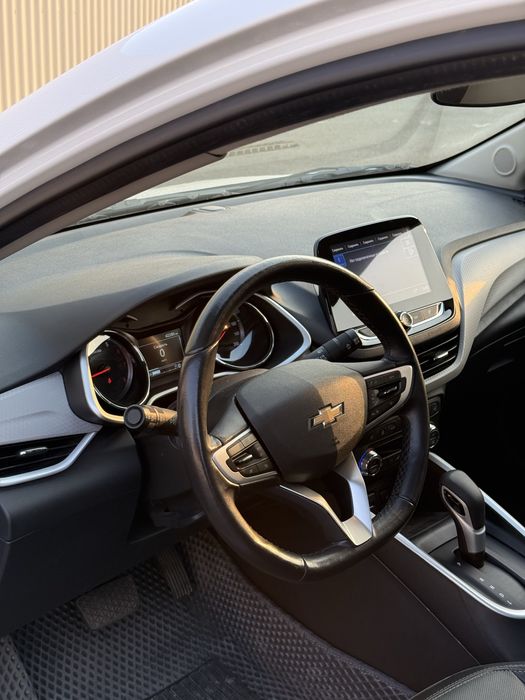 Onix premier 2024 toza