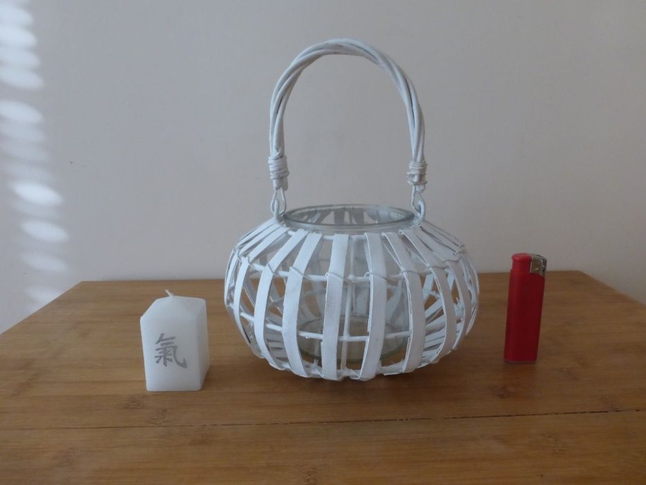 Висящ свещник кошница със свещ