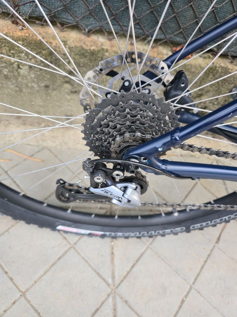Specialized Rockhopper 29 цола L размер 3х9 скорости Обслужен