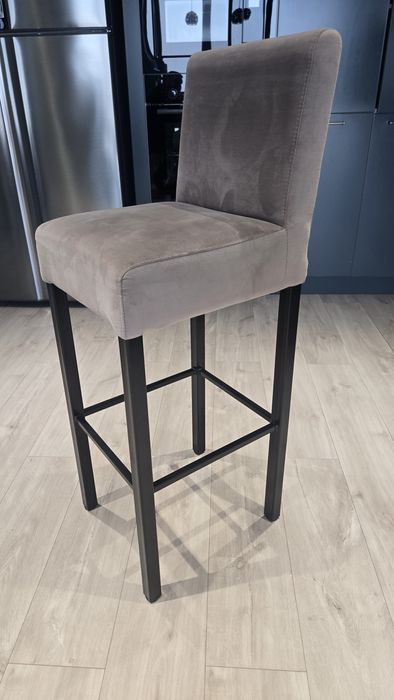 Барные стулья 2 штуки Новые!