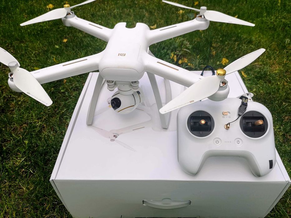 Продавам Дрон/Drone Xiaomi Mi 4k