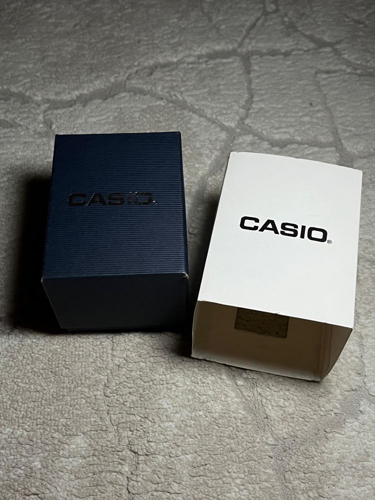 Продаю оригинальные часы CASIO Quartz