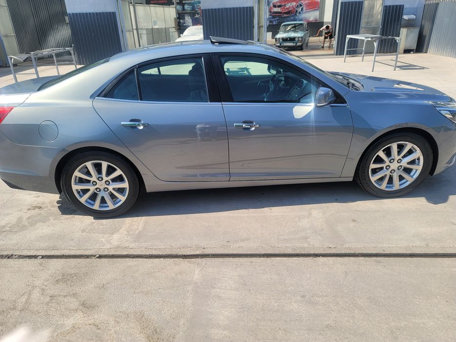 Chevrolet malibu 1