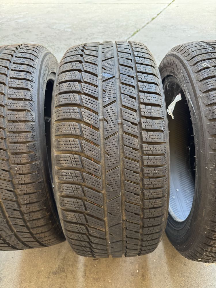 Зимни Гуми TOYO 285/45r20
