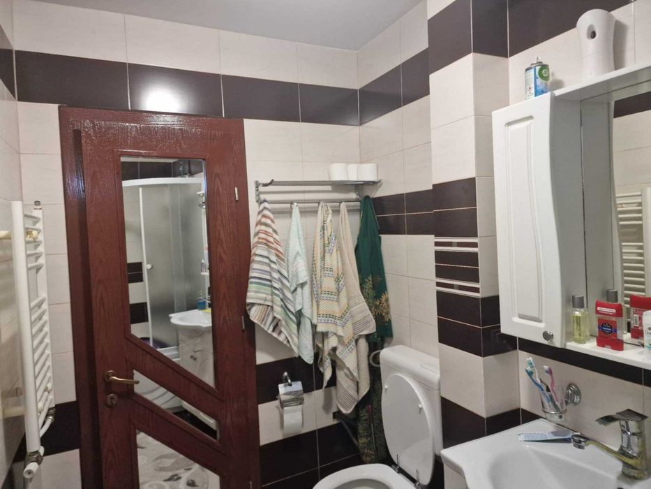 Ap 3 Cam Calea Romanului Orion 80mp la cheie renovatMobilat decomandat