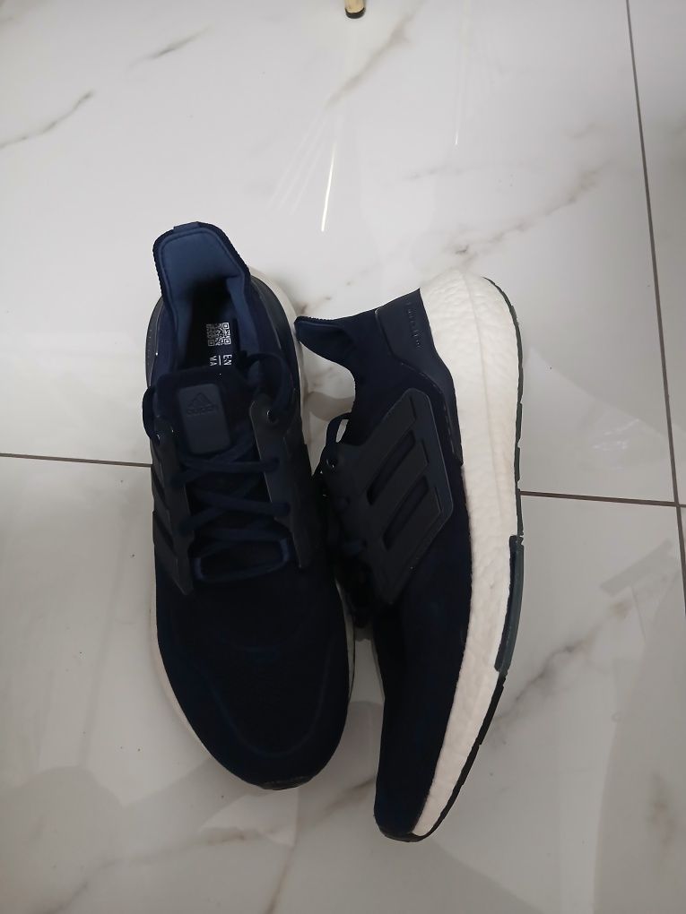 Adidas UltraBoost