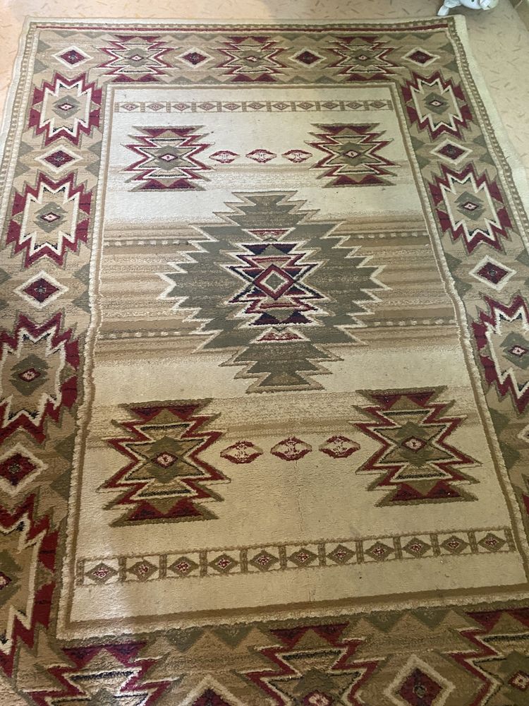Продам ковер 160*230
