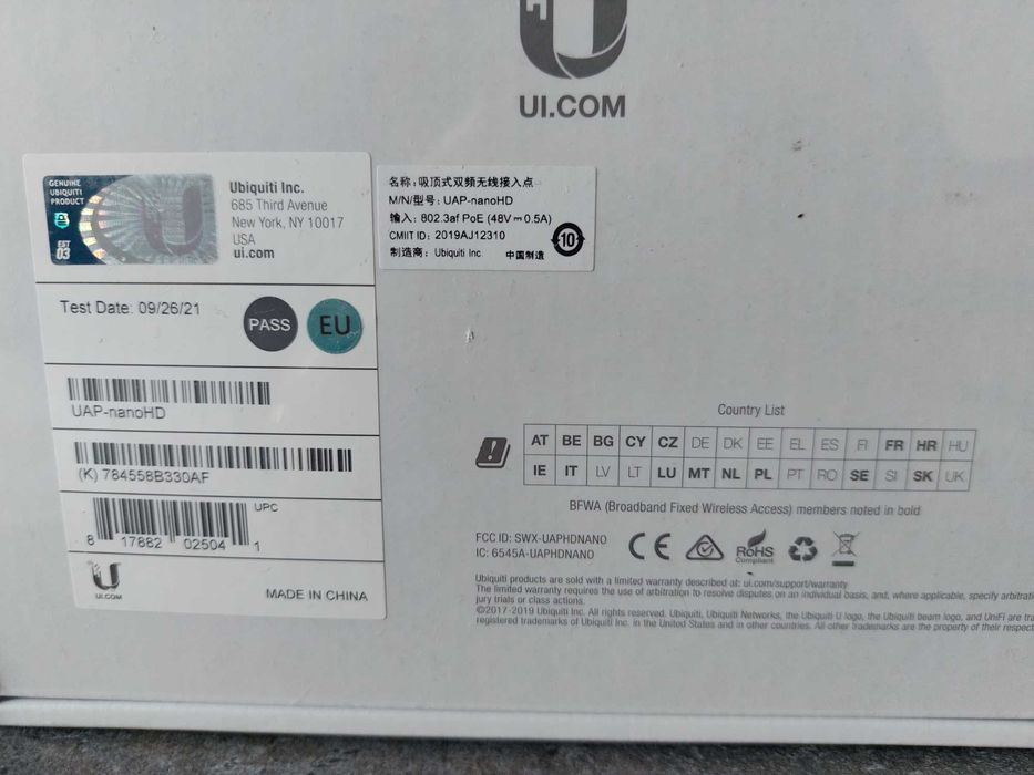 Access Point Ubiquiti UniFi UAP nanoHD MU-MIMO, Wave 2, nou SIGILAT
